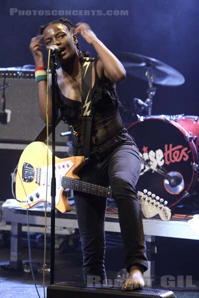 NOISETTES - 2007-11-11 - PARIS - La Cigale - 